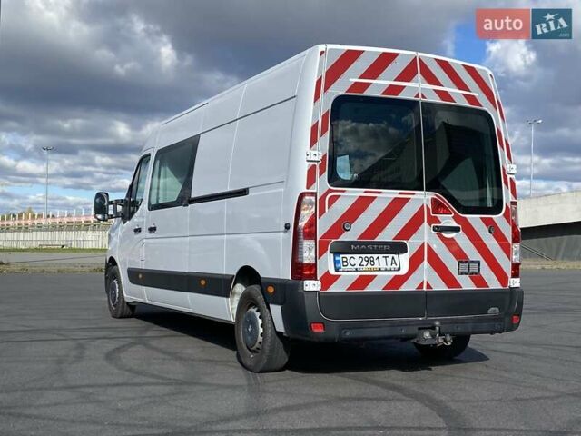 Рено Мастер 2019 в Львове на Automoto.ua Белый Рено Мастер, объемом двигателя 2.3 л и пробегом 294 тыс. км за 19650 $, фото 7 на Automoto.ua