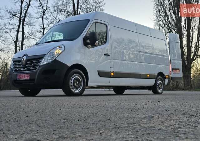 Белый Рено Мастер, объемом двигателя 2.3 л и пробегом 202 тыс. км за 17800 $, фото 2 на Automoto.ua