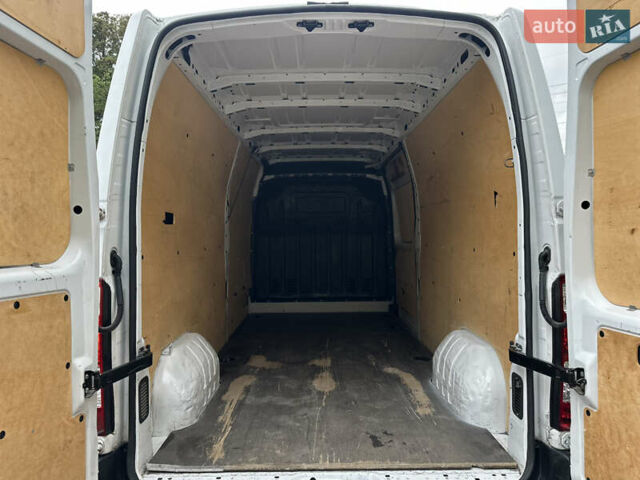 Білий Рено Мастєр, об'ємом двигуна 2.3 л та пробігом 211 тис. км за 18950 $, фото 27 на Automoto.ua