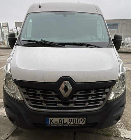 Белый Рено Мастер, объемом двигателя 2.3 л и пробегом 230 тыс. км за 18700 $, фото 3 на Automoto.ua