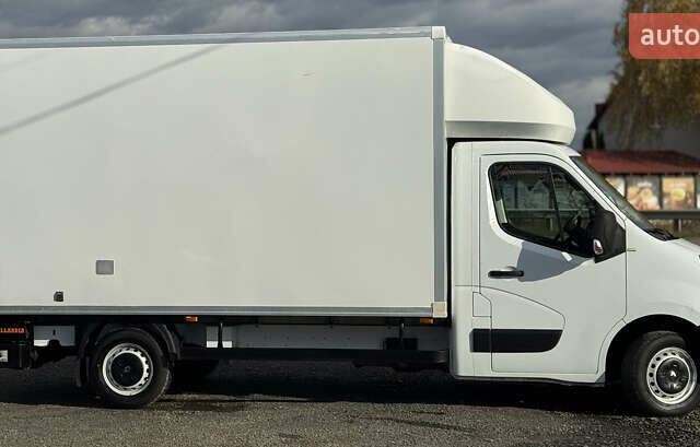 Білий Рено Мастєр, об'ємом двигуна 2.3 л та пробігом 360 тис. км за 17899 $, фото 3 на Automoto.ua