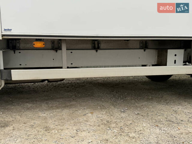 Белый Рено Мастер, объемом двигателя 2.3 л и пробегом 383 тыс. км за 19800 $, фото 6 на Automoto.ua