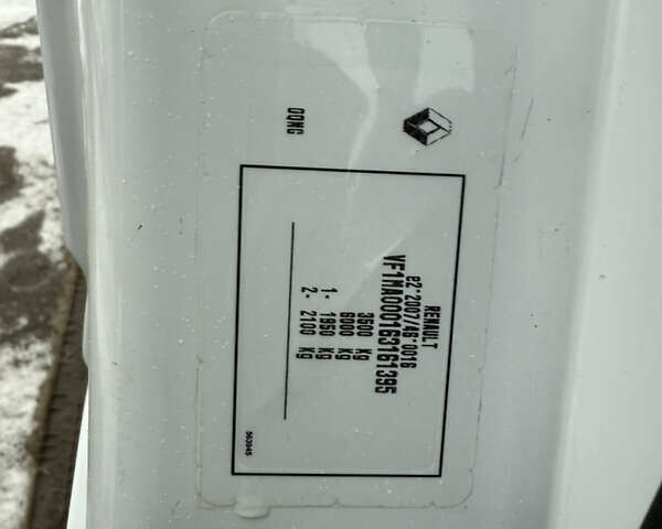 Белый Рено Мастер, объемом двигателя 0 л и пробегом 207 тыс. км за 18700 $, фото 44 на Automoto.ua