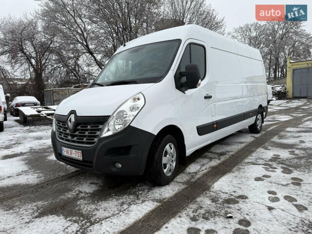 Белый Рено Мастер, объемом двигателя 0 л и пробегом 207 тыс. км за 18700 $, фото 2 на Automoto.ua
