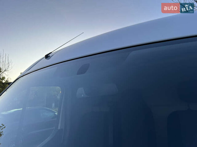 Белый Рено Мастер, объемом двигателя 2.3 л и пробегом 208 тыс. км за 18500 $, фото 22 на Automoto.ua