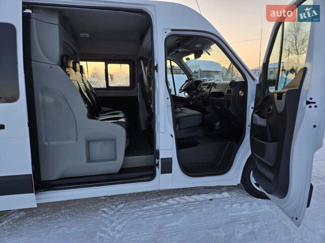 Белый Рено Мастер, объемом двигателя 2.3 л и пробегом 189 тыс. км за 22500 $, фото 39 на Automoto.ua