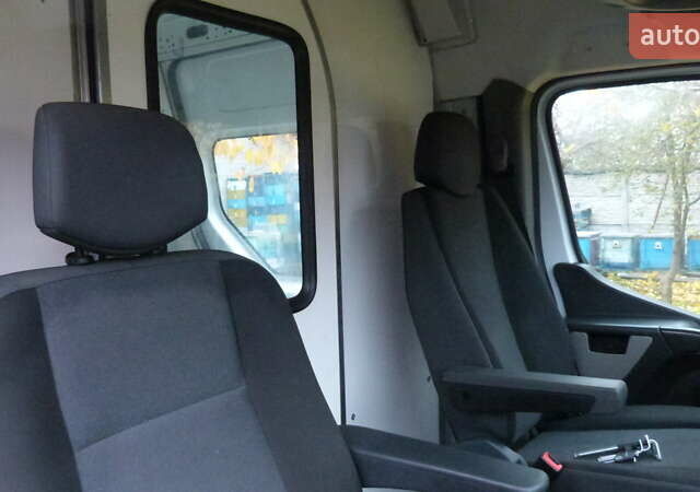 Білий Рено Мастєр, об'ємом двигуна 2.3 л та пробігом 212 тис. км за 18500 $, фото 18 на Automoto.ua