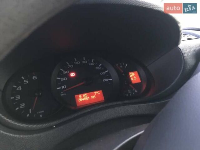 Белый Рено Мастер, объемом двигателя 2.3 л и пробегом 264 тыс. км за 18300 $, фото 8 на Automoto.ua