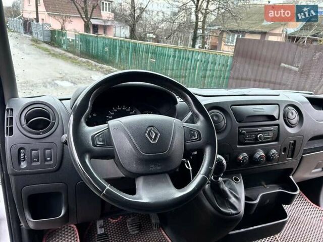 Білий Рено Мастєр, об'ємом двигуна 2.3 л та пробігом 401 тис. км за 17500 $, фото 6 на Automoto.ua