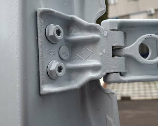 Белый Рено Мастер, объемом двигателя 0 л и пробегом 328 тыс. км за 16900 $, фото 31 на Automoto.ua