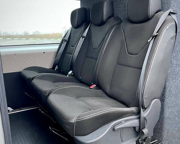 Белый Рено Мастер, объемом двигателя 2.3 л и пробегом 344 тыс. км за 17500 $, фото 38 на Automoto.ua