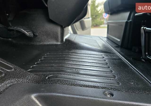 Белый Рено Мастер, объемом двигателя 2.3 л и пробегом 202 тыс. км за 17800 $, фото 6 на Automoto.ua