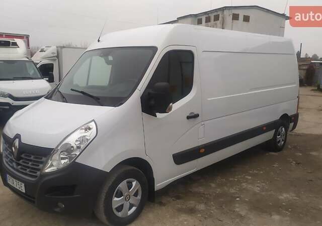 Белый Рено Мастер, объемом двигателя 2.3 л и пробегом 142 тыс. км за 18650 $, фото 1 на Automoto.ua