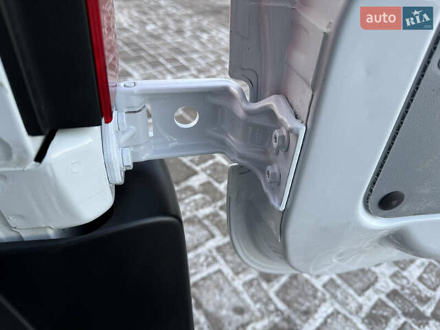 Білий Рено Мастєр, об'ємом двигуна 2.3 л та пробігом 224 тис. км за 19500 $, фото 95 на Automoto.ua