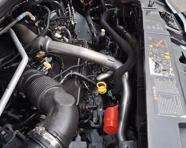 Белый Рено Мастер, объемом двигателя 2.3 л и пробегом 328 тыс. км за 17100 $, фото 37 на Automoto.ua