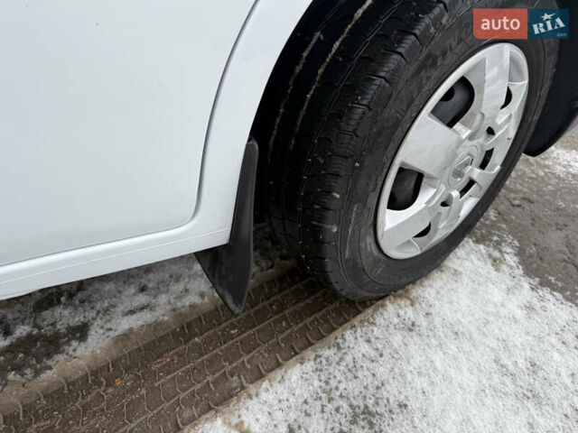 Белый Рено Мастер, объемом двигателя 0 л и пробегом 207 тыс. км за 18700 $, фото 16 на Automoto.ua