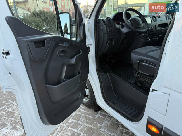 Білий Рено Мастєр, об'ємом двигуна 2.3 л та пробігом 224 тис. км за 19500 $, фото 58 на Automoto.ua