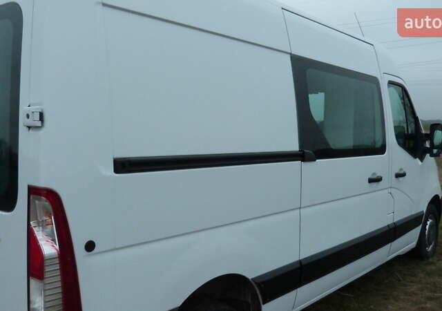 Білий Рено Мастєр, об'ємом двигуна 2.3 л та пробігом 212 тис. км за 18500 $, фото 3 на Automoto.ua