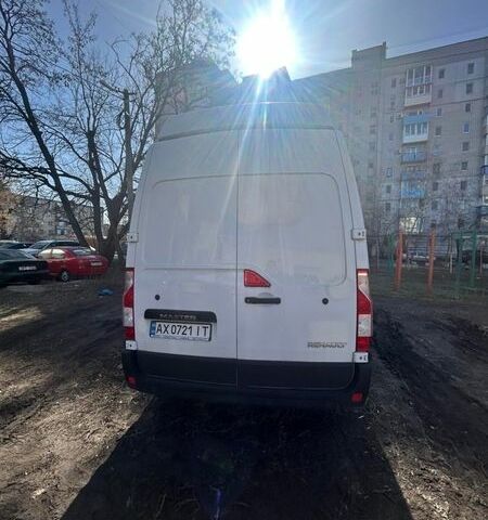 Белый Рено Мастер, объемом двигателя 2.3 л и пробегом 80 тыс. км за 21000 $, фото 2 на Automoto.ua