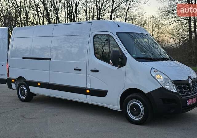 Белый Рено Мастер, объемом двигателя 2.3 л и пробегом 202 тыс. км за 17800 $, фото 1 на Automoto.ua