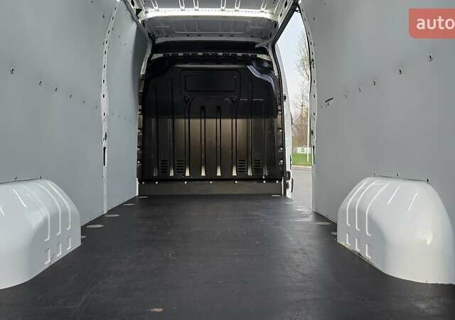 Белый Рено Мастер, объемом двигателя 2.3 л и пробегом 202 тыс. км за 17800 $, фото 37 на Automoto.ua