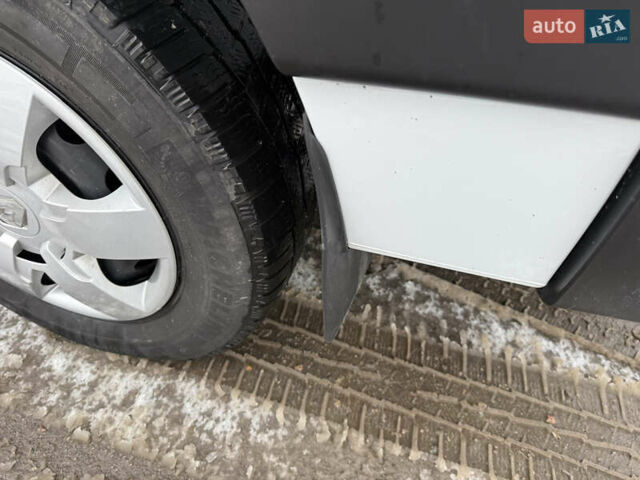 Белый Рено Мастер, объемом двигателя 0 л и пробегом 207 тыс. км за 18700 $, фото 18 на Automoto.ua