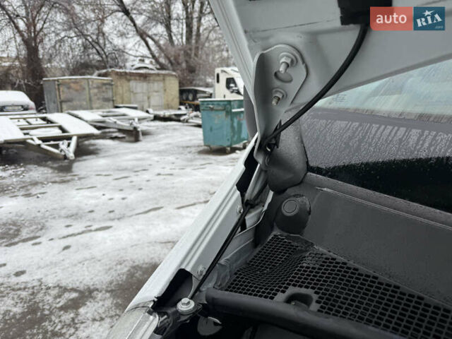 Белый Рено Мастер, объемом двигателя 0 л и пробегом 207 тыс. км за 18700 $, фото 20 на Automoto.ua