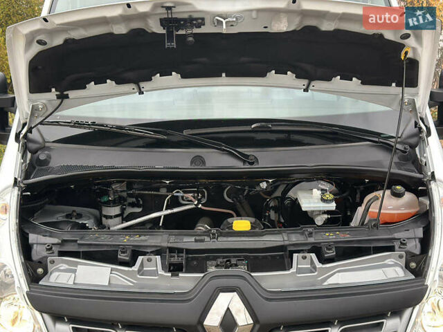 Білий Рено Мастєр, об'ємом двигуна 2.3 л та пробігом 192 тис. км за 16600 $, фото 19 на Automoto.ua