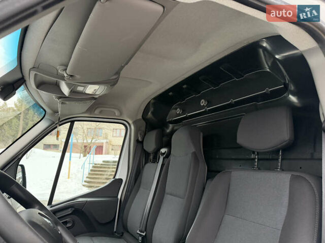 Белый Рено Мастер, объемом двигателя 2.3 л и пробегом 395 тыс. км за 18500 $, фото 16 на Automoto.ua