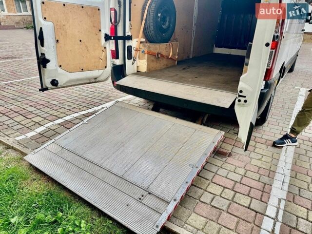 Білий Рено Мастєр, об'ємом двигуна 2.3 л та пробігом 370 тис. км за 18900 $, фото 25 на Automoto.ua