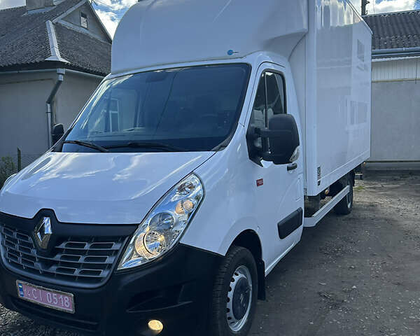 Белый Рено Мастер, объемом двигателя 2.3 л и пробегом 223 тыс. км за 21829 $, фото 4 на Automoto.ua