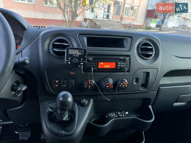 Белый Рено Мастер, объемом двигателя 2.3 л и пробегом 208 тыс. км за 18500 $, фото 41 на Automoto.ua