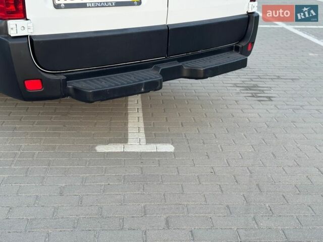 Белый Рено Мастер, объемом двигателя 2.3 л и пробегом 211 тыс. км за 19500 $, фото 42 на Automoto.ua