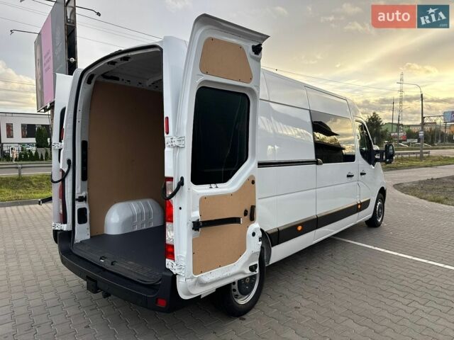 Белый Рено Мастер, объемом двигателя 0 л и пробегом 334 тыс. км за 18700 $, фото 8 на Automoto.ua