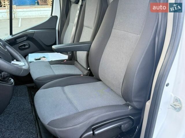 Белый Рено Мастер, объемом двигателя 2.3 л и пробегом 167 тыс. км за 22900 $, фото 36 на Automoto.ua