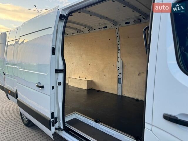 Белый Рено Мастер, объемом двигателя 2.3 л и пробегом 283 тыс. км за 19000 $, фото 49 на Automoto.ua