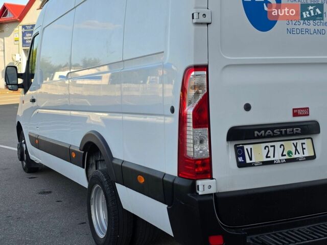 Белый Рено Мастер, объемом двигателя 2.3 л и пробегом 299 тыс. км за 17499 $, фото 18 на Automoto.ua
