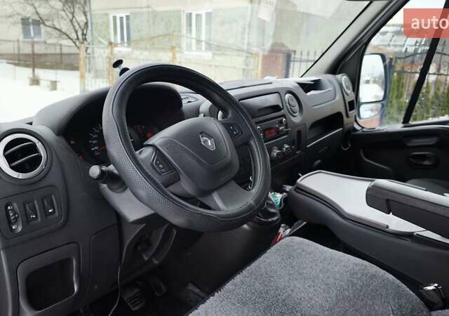 Білий Рено Мастєр, об'ємом двигуна 2.3 л та пробігом 350 тис. км за 17700 $, фото 28 на Automoto.ua