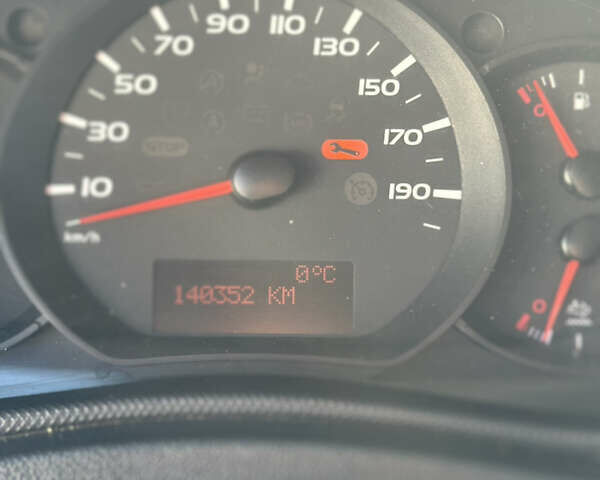 Белый Рено Мастер, объемом двигателя 2.3 л и пробегом 140 тыс. км за 20000 $, фото 20 на Automoto.ua