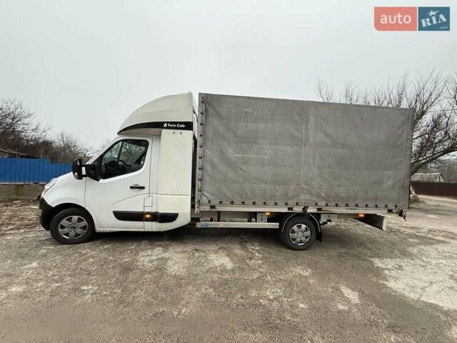 Белый Рено Мастер, объемом двигателя 2.3 л и пробегом 640 тыс. км за 15000 $, фото 7 на Automoto.ua