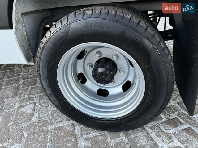 Білий Рено Мастєр, об'ємом двигуна 2.3 л та пробігом 224 тис. км за 19500 $, фото 54 на Automoto.ua