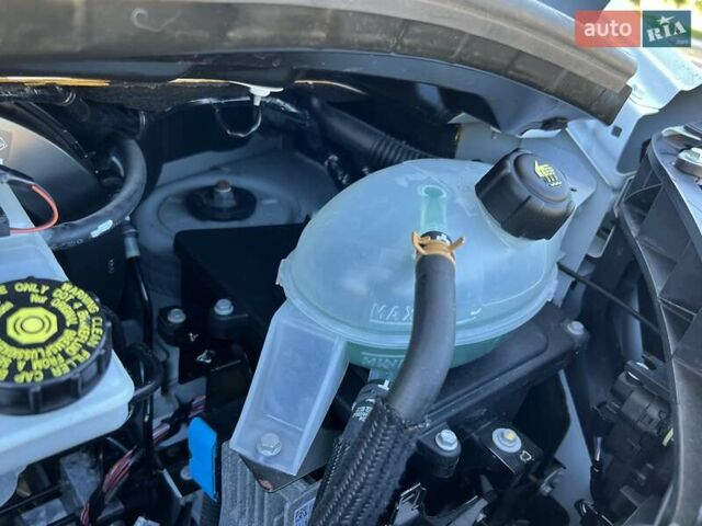 Білий Рено Мастєр, об'ємом двигуна 2.3 л та пробігом 198 тис. км за 18699 $, фото 24 на Automoto.ua