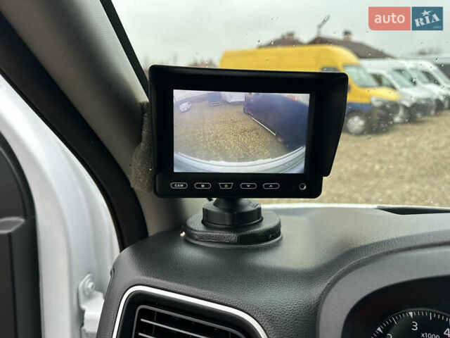 Білий Рено Мастєр, об'ємом двигуна 2.3 л та пробігом 216 тис. км за 25300 $, фото 19 на Automoto.ua