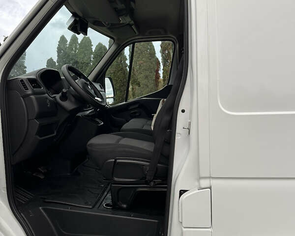 Білий Рено Мастєр, об'ємом двигуна 2.3 л та пробігом 190 тис. км за 19200 $, фото 14 на Automoto.ua