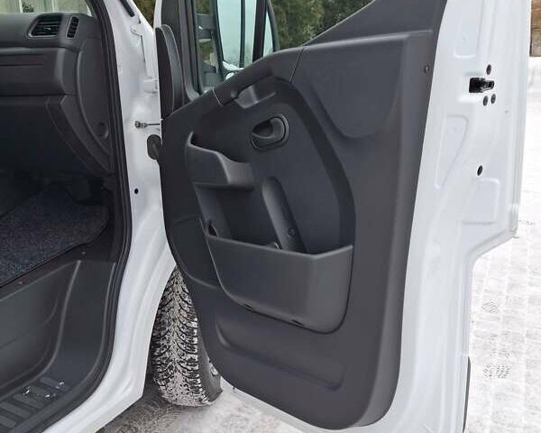 Белый Рено Мастер, объемом двигателя 2.3 л и пробегом 276 тыс. км за 17800 $, фото 35 на Automoto.ua