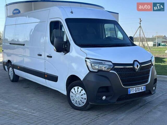 Белый Рено Мастер, объемом двигателя 2.3 л и пробегом 183 тыс. км за 17499 $, фото 1 на Automoto.ua