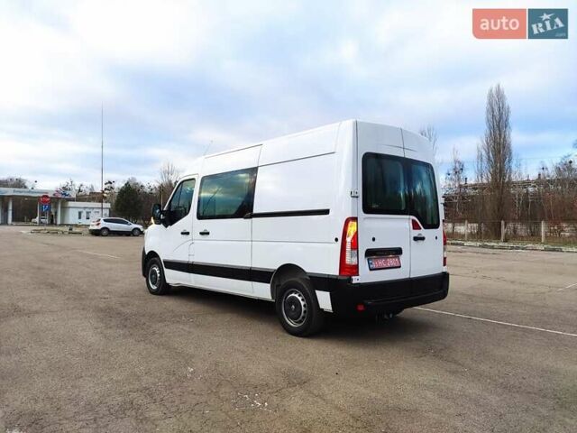 Білий Рено Мастєр, об'ємом двигуна 2.3 л та пробігом 180 тис. км за 17500 $, фото 2 на Automoto.ua