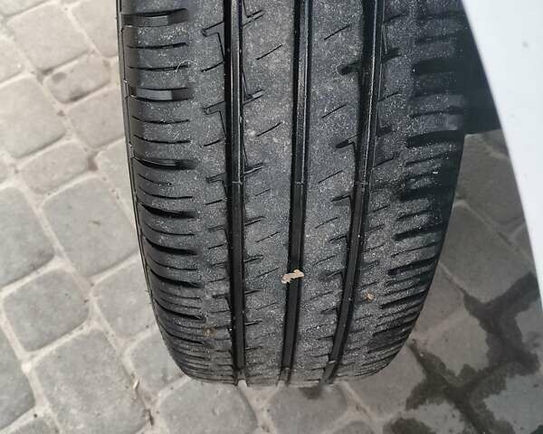 Білий Рено Мастєр, об'ємом двигуна 2.3 л та пробігом 90 тис. км за 18400 $, фото 17 на Automoto.ua