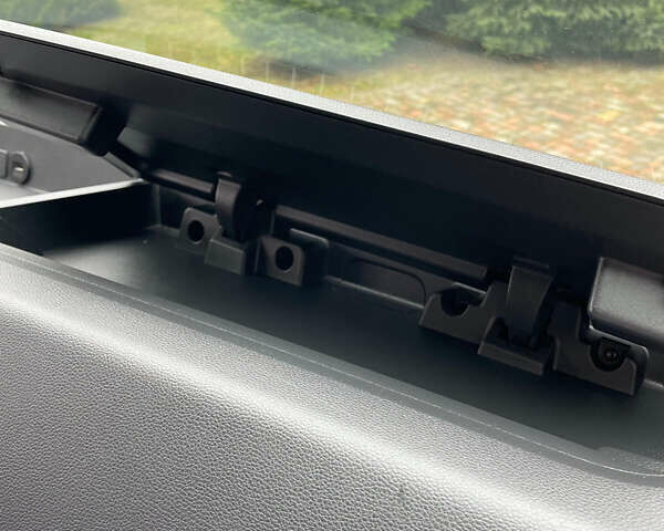 Білий Рено Мастєр, об'ємом двигуна 0 л та пробігом 206 тис. км за 19700 $, фото 35 на Automoto.ua