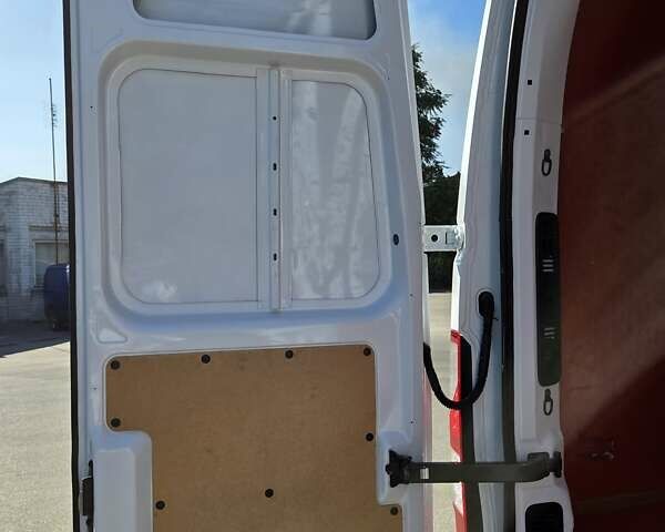 Белый Рено Мастер, объемом двигателя 0 л и пробегом 192 тыс. км за 21900 $, фото 39 на Automoto.ua